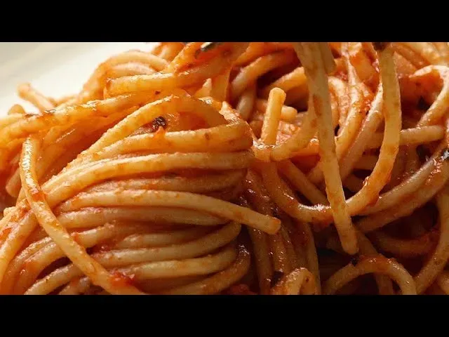 Étape par étape : comment préparer les spaghettis simple parfaitement