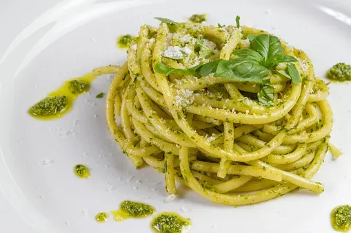 Marre de la tomate ? Pourquoi chercher des recettes de pâtes sans sauce tomate