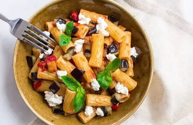 Pâtes froides ou chaudes : Quelle recette pates été choisir ?