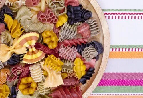 Pourquoi les pâtes sont les reines des assiettes d'enfants (et comment en profiter)
