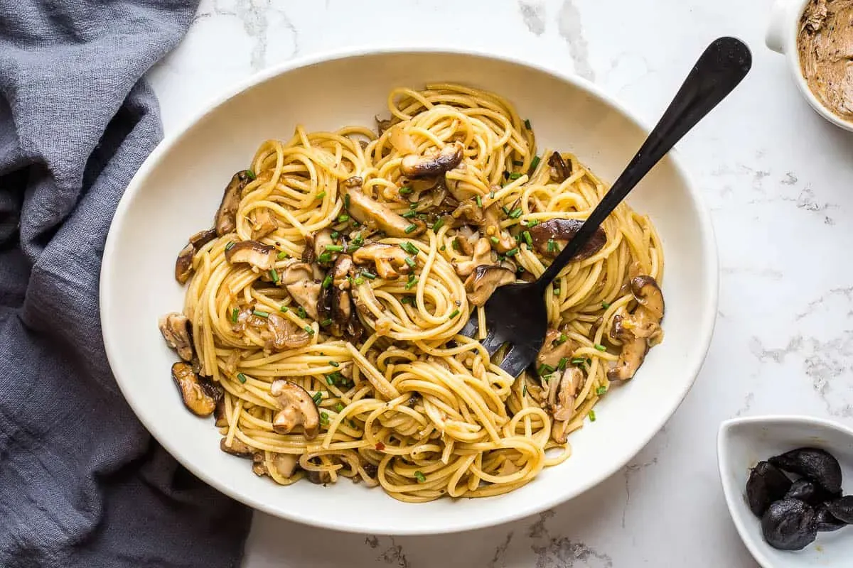 Recettes de pâtes à l'ail express pour les soirs pressés